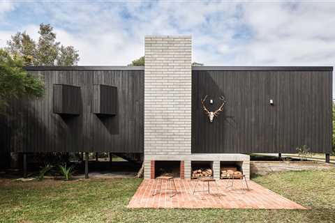 Smart Design Saved This Backyard House From a Devastating Flood