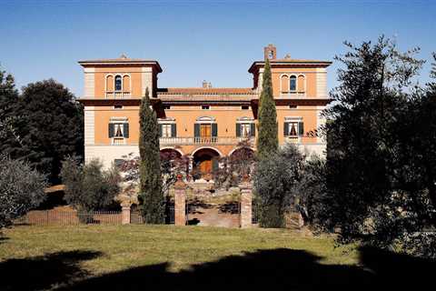 One Night in a Tuscan Estate Reborn as a Hotel With an Artist Residency