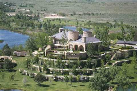 Late Oil Tycoon T. Boone Pickens’ Massive Texas Ranch Finally Sells After A $60 Million Price Cut