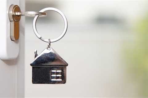 The Real Estate Top Performers share tips on how to buy a house in today''s market