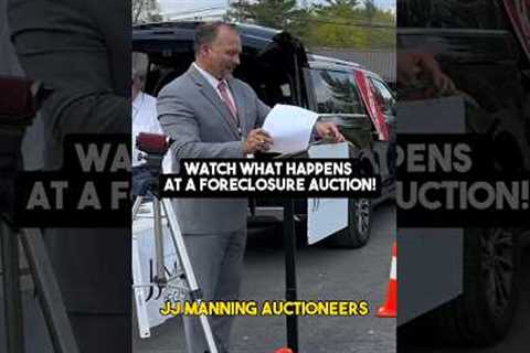 What Happens at a Foreclosure Auction!? 🏠😱🤑