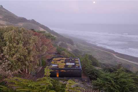 They Designed This Tiny Chilean Cabin From 7,000 Miles Away