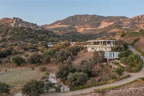 Construction Diary: An Artist Plays Architect to Design a Brutalist-Inspired Family Home in Turkey