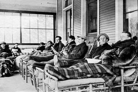 Deck Chairs, Tuberculosis, and the Titanic: The Unexpected Origins of a Summertime Staple