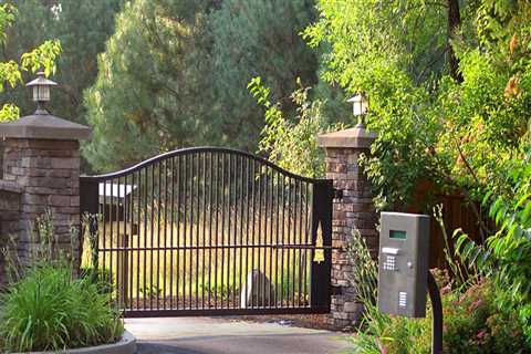 The Importance Of Electric Gate Repair Services In Modern Home Building Across Los Angeles