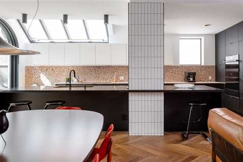 Before & After: A Sneaker Designer Kicks Up the ’70s Vibes in His Toronto Row House