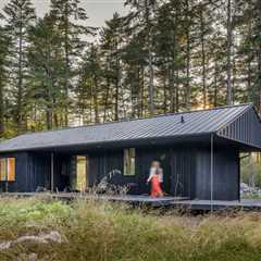They Built a Kayaking Crash Pad That Mimics the Famed Archipelago It Sits On