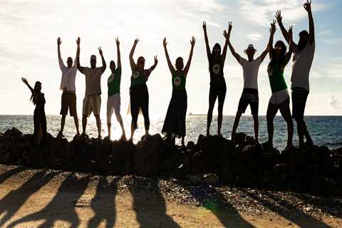 Beyond The Classroom: How Group Cabins Enhance Real Estate Marketing Trainings In Haida Gwaii