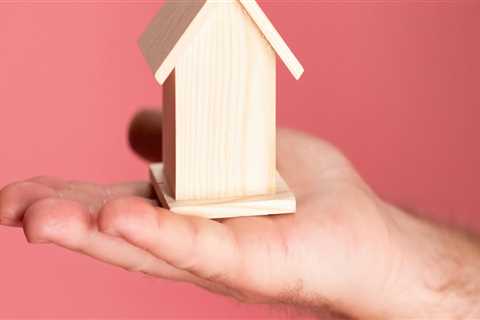 Understanding Real Estate Agents in Charlottesville