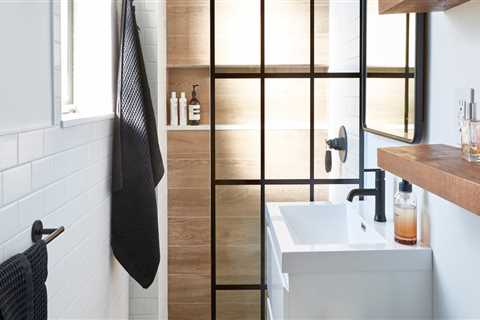 Bathroom Renovations: Weighing DIY Against Professional Help