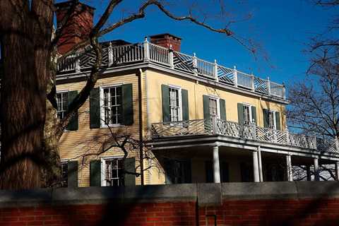 Mamdani Is Leaving His Small Brooklyn Apartment—and Everything Else You Need to Know About This Week