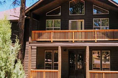 What Timber Frame Houses Can Teach Homeowners About Choosing the Right Plumber in Phoenix, AZ