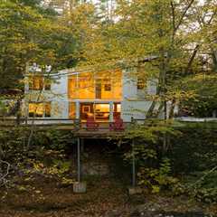 A Landscape Painter Designed This $879K Catskills Home—and It Shows