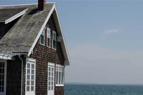 Selecting a Contractor for Historical Roof Restoration