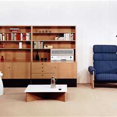 Why Is There So Much Great Midcentury-Modern Decor From Eastern Europe on Etsy?