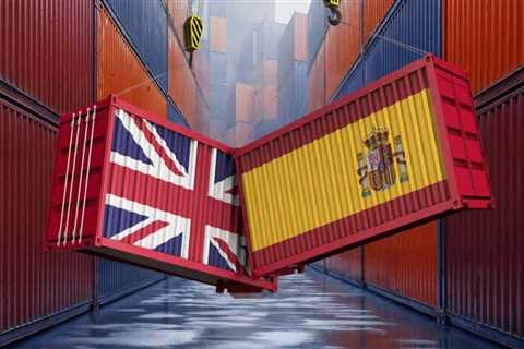 Real Estate Photography and the Logistics of Selling Before Relocating