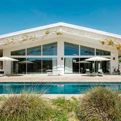 Overlooking Topanga Canyon, This $3M Barbara Bestor Home Just Listed for the First Time